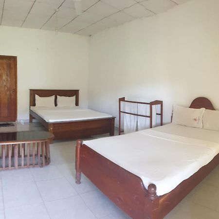 דניאיאה Sinharaja Hostel 114 מראה חיצוני תמונה