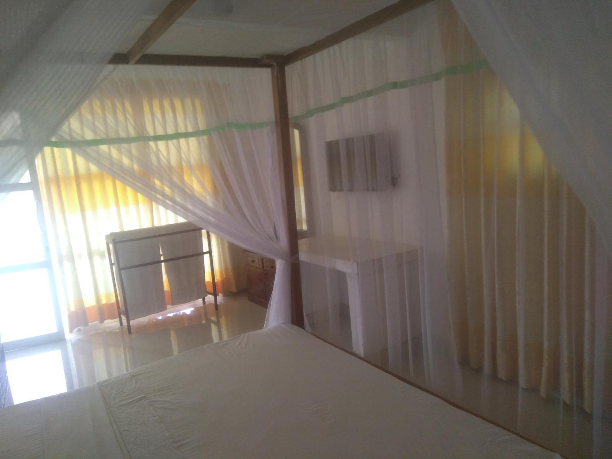 דניאיאה Sinharaja Hostel 114 חדר תמונה